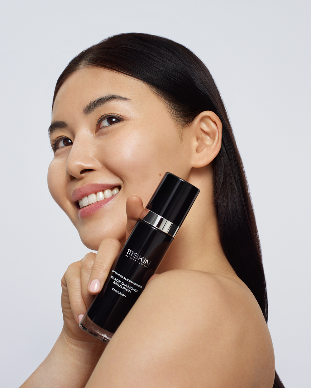 קרם פנים במרקם קליל - יהלום שחור