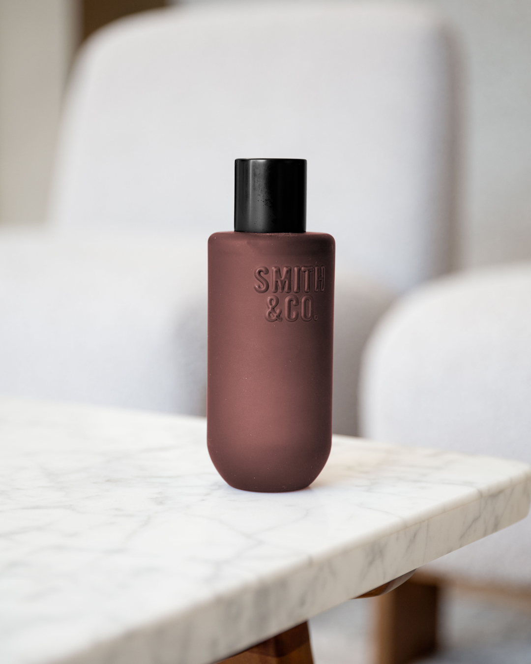 ספריי אווירה Smith & Co. - Black Oud  & Saffron