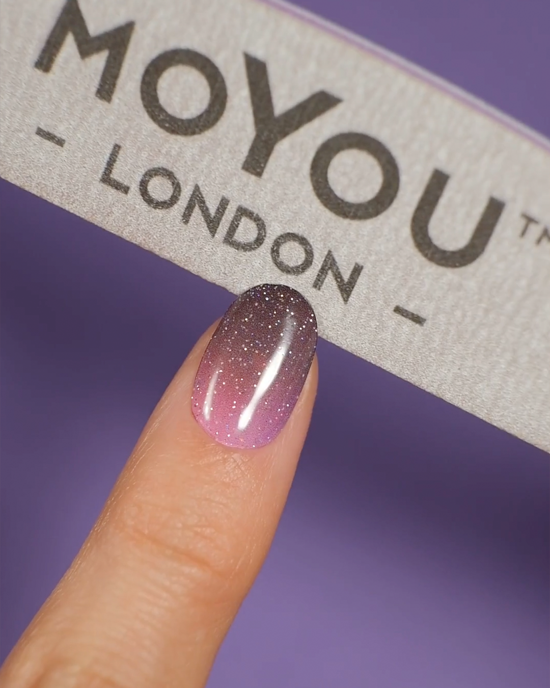 מדבקות ציפורניים ג’ל Far Far Away של MoYou London | ישראל