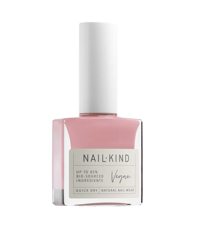 חבילת קיץ של NailKind | 5 גווני לק בהירים ותוססים בישראל