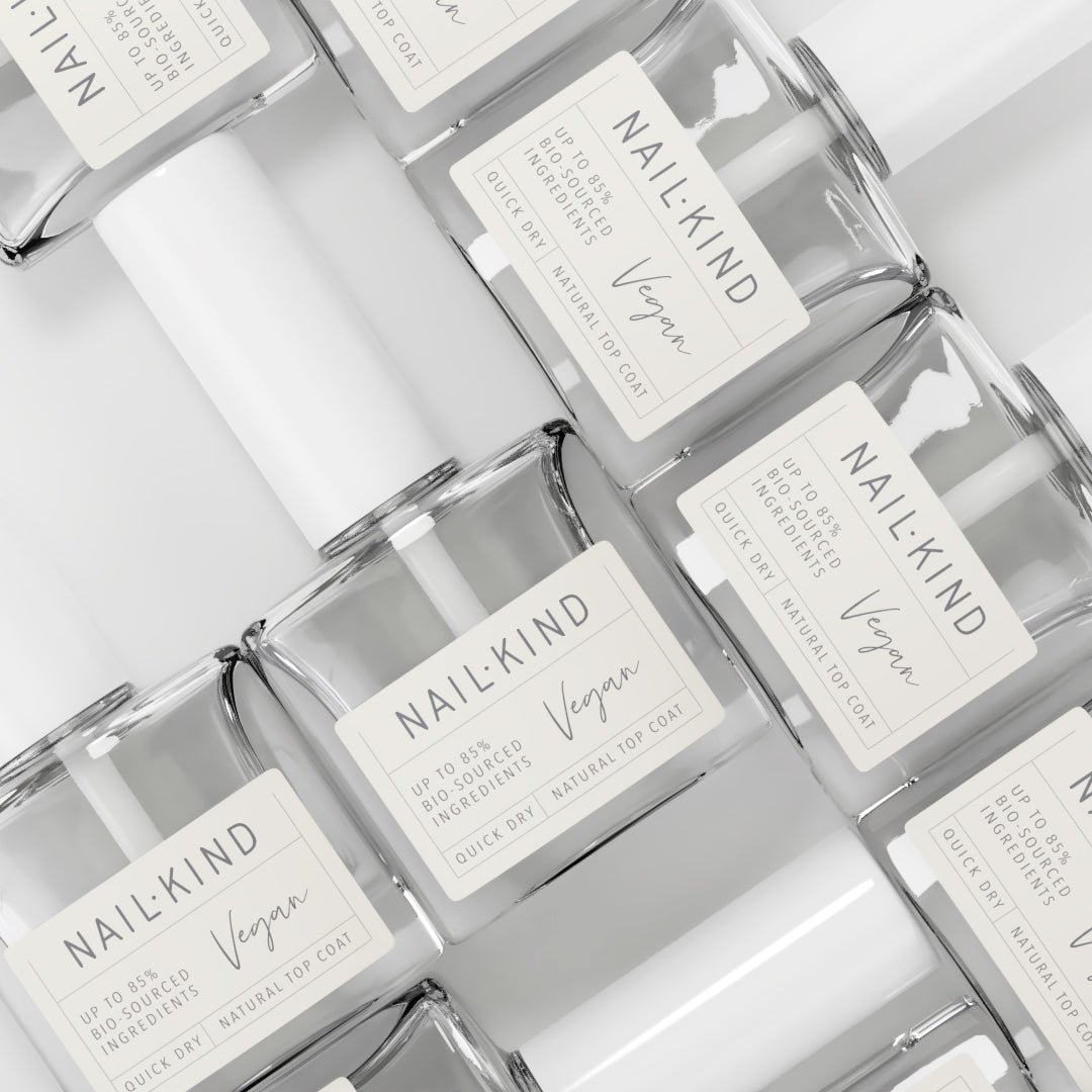 לק עליון NailKind Mist You לציפורניים מבריקות - בקבוקי המוצר | Fine Rituals
