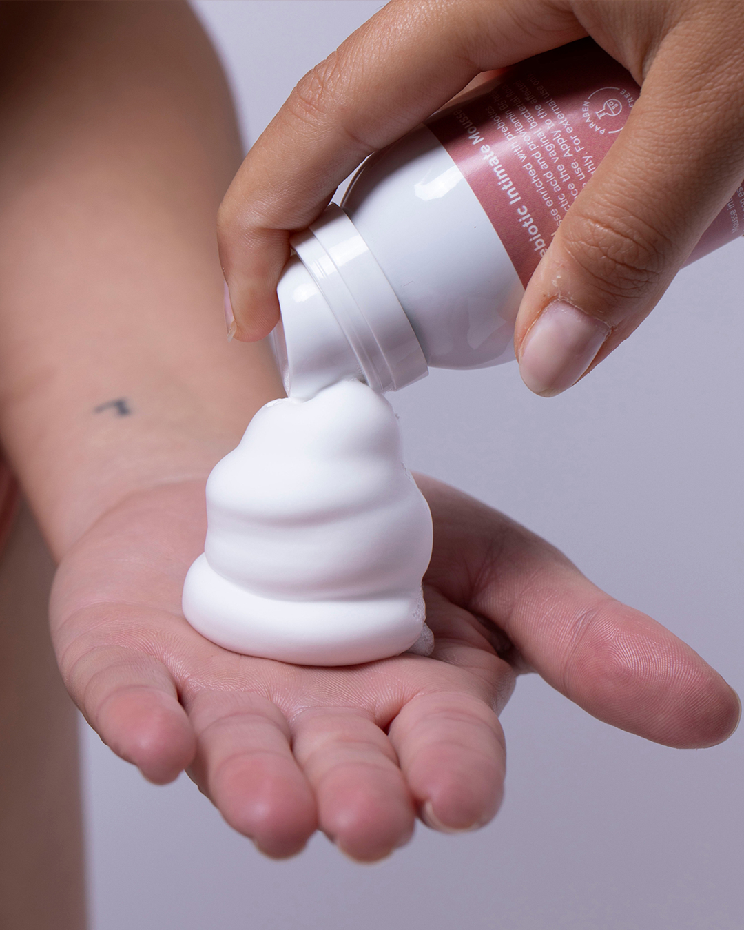 Intimate care mousse