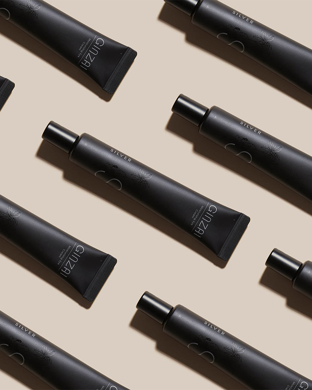 קרם לחות לעיניים עם ג'ינסנג היער השחור