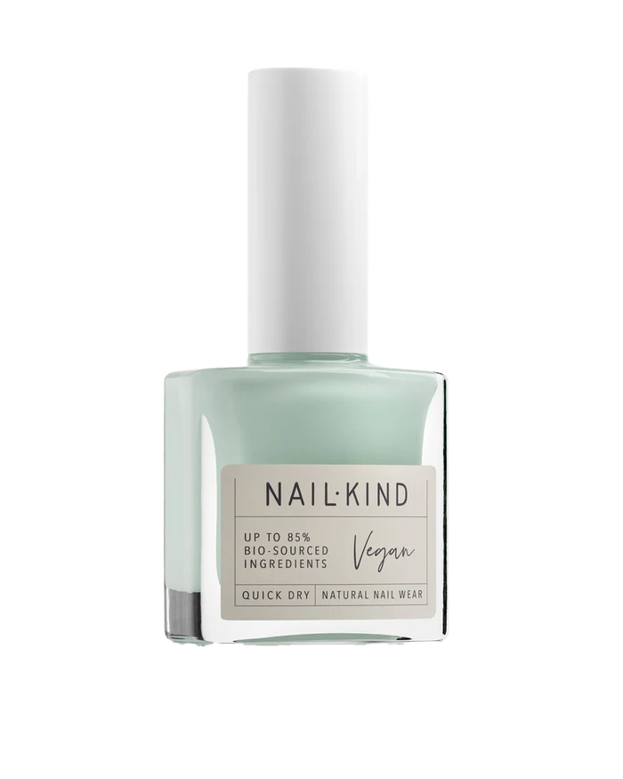 חבילת קיץ של NailKind | 5 גווני לק בהירים ותוססים בישראל