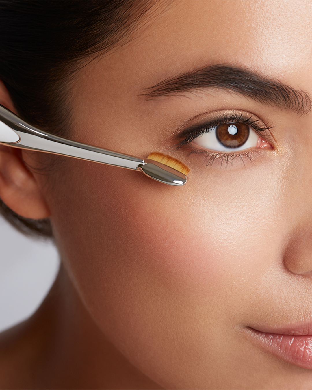 Lined Makeup Brush No.1