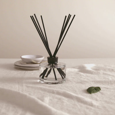 דיפיוזר - No.09 Vallee de Farney של Maison Louis Marie | Fine Rituals - וידאו